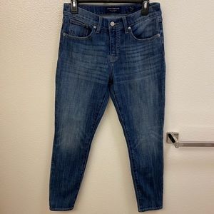 Lucky Brand Mid Rise Skinny Ava 8/29 ankle